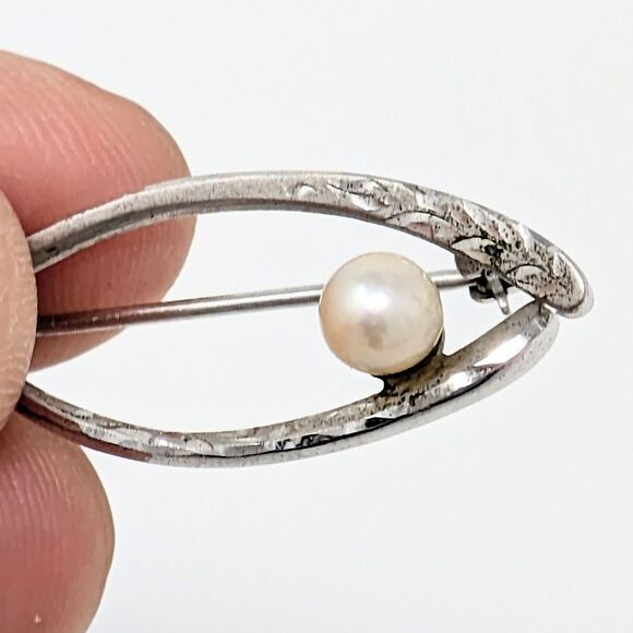Vintage Akoya pearl brooch sterling silver beautiful classic minimalist - Picture 1 of 11